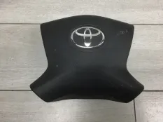 Подушка безопасности в руль TOYOTA AVENSIS