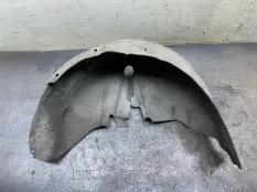 Подкрылок AUDI A6