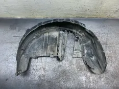 Защита крыла пластмассовая (подкрылок) SUZUKI SX4