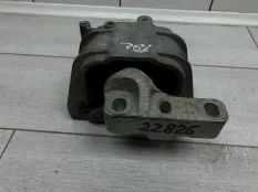 Подушка двигателя VOLKSWAGEN PASSAT B6