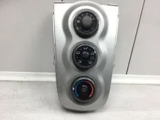 Переключатель отопителя TOYOTA YARIS