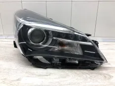 Фара TOYOTA YARIS Hibrid