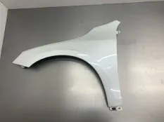 Крыло VOLVO V60