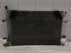 Радиатор кондиционера VOLVO V70