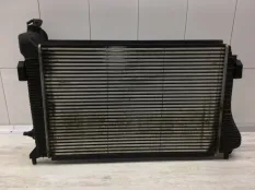 Радиатор интеркулера SKODA OCTAVIA