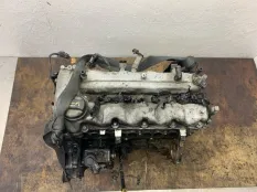 Двигатель ДВС голый столбик KIA CEE'D