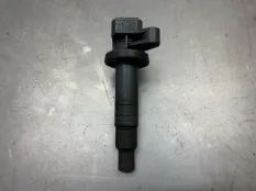 Катушка зажигания TOYOTA AVENSIS