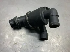 Корпус термостата AUDI A6