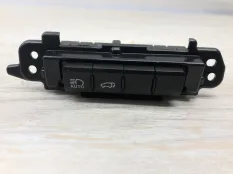 Кнопка открывания багажника LEXUS RX350L/450HL