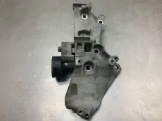 Кронштейн генератора NISSAN QASHQAI