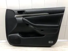 Обшивка двери TOYOTA AVENSIS