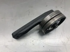 Кронштейн двигателя VOLVO V70