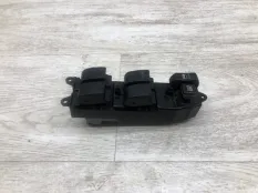Блок управления стеклоподъемниками TOYOTA PRIUS HYBRID