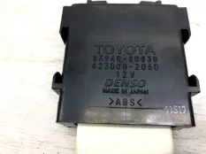 Реле стеклоочистителя TOYOTA YARIS Hibrid