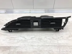 Дефлектор обдува салона центральный AUDI A6