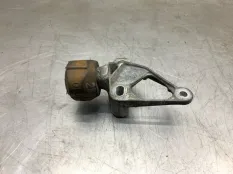 Кронштейн двигателя AUDI A4