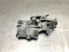 Кронштейн генератора VOLKSWAGEN TOURAN