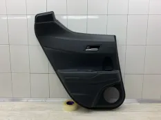 Обшивка двери TOYOTA C-HR HYBRID