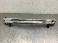 Усилитель бампера AUDI A4