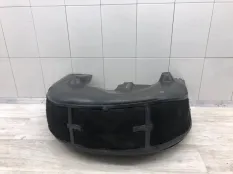 Защита крыла пластмассовая (подкрылок) VOLVO V70