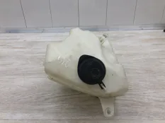 Бачок омывателя TOYOTA PRIUS HYBRID