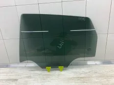 Стекло двери NISSAN QASHQAI