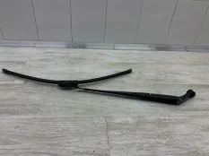 Щеткодержатель TOYOTA AURIS