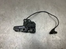 Замок капота AUDI A6