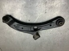 Рычаг подвески SUZUKI SWIFT