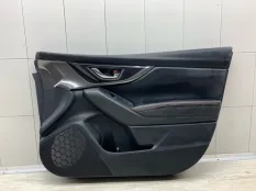 Обшивка двери SUBARU XV
