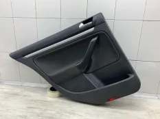 Обшивка двери VOLKSWAGEN GOLF