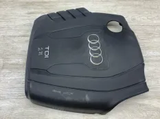 Декоративная крышка двигателя AUDI A4