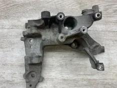 Кронштейн генератора PEUGEOT 508