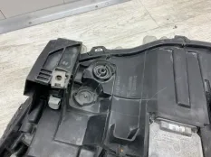 Фара PEUGEOT 5008