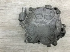Насос вакуумный AUDI A4