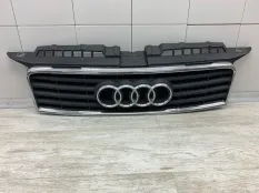 Решетка радиатора AUDI A3