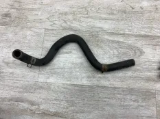 Патрубок системы охлаждения VOLKSWAGEN GOLF