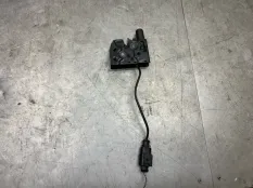 Замок капота AUDI A6