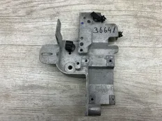 Кронштейн двигателя VOLVO XC60