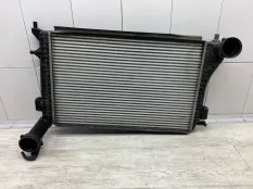 Радиатор интеркулера SKODA OCTAVIA