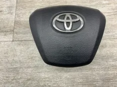 Подушка безопасности в руль TOYOTA AVENSIS