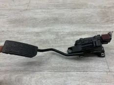 Педаль газа NISSAN PRIMERA
