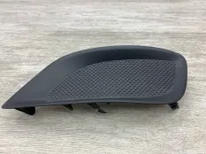 Заглушка бампера TOYOTA AVENSIS