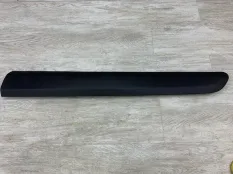 Молдинг двери PEUGEOT PARTNER