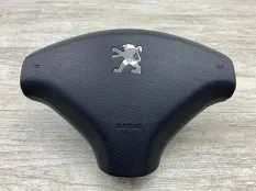 Подушка безопасности в руль PEUGEOT 5008