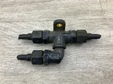 Тройник системы охлаждения volvo FH 12