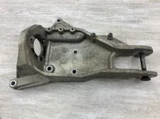 Кронштейн кабины Scania R380