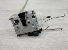 Замок двери AUDI A3