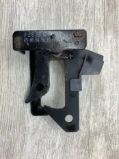 Крюк замка капота MERCEDES-BENZ E-CLASS