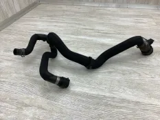 Патрубок системы охлаждения AUDI A5